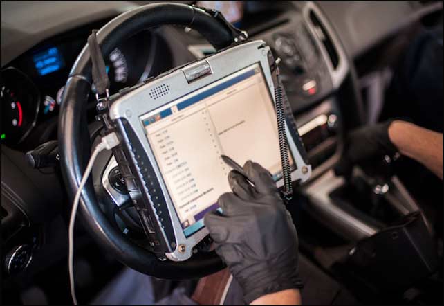 Diagnostic report with vehicle findings